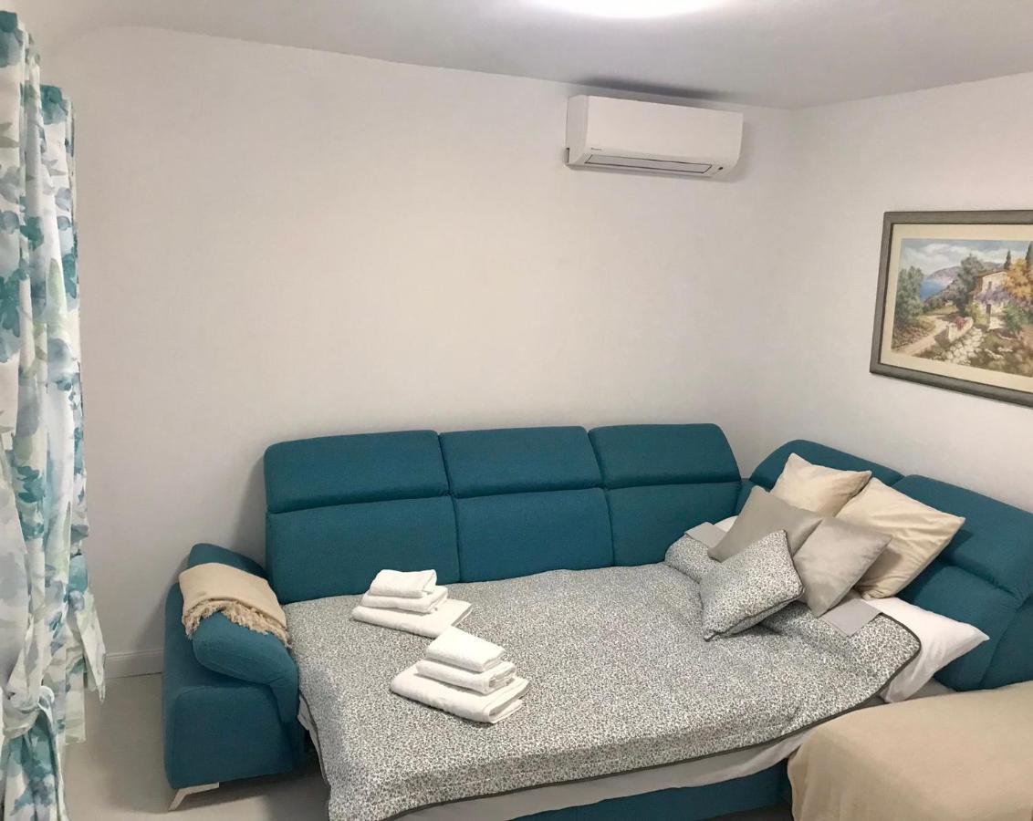 شقة Peaceful House In دوبروفينك المظهر الخارجي الصورة