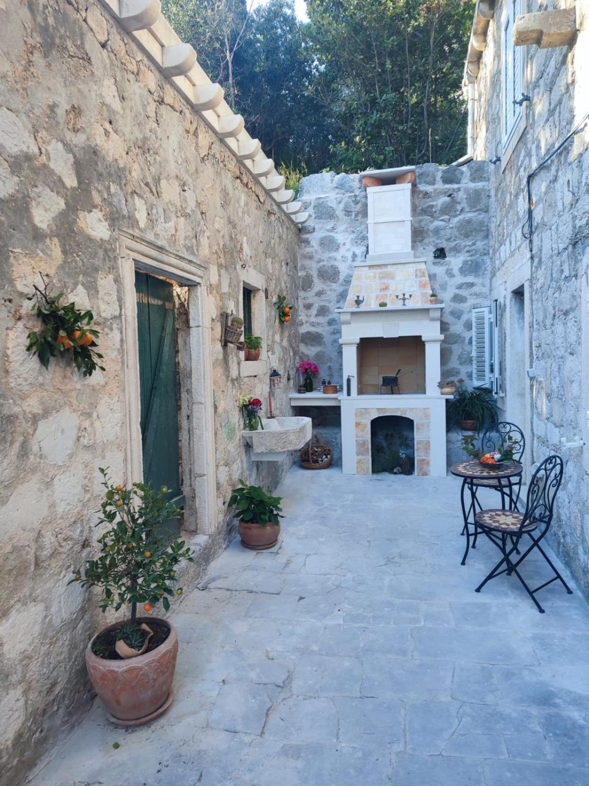 شقة Peaceful House In دوبروفينك المظهر الخارجي الصورة
