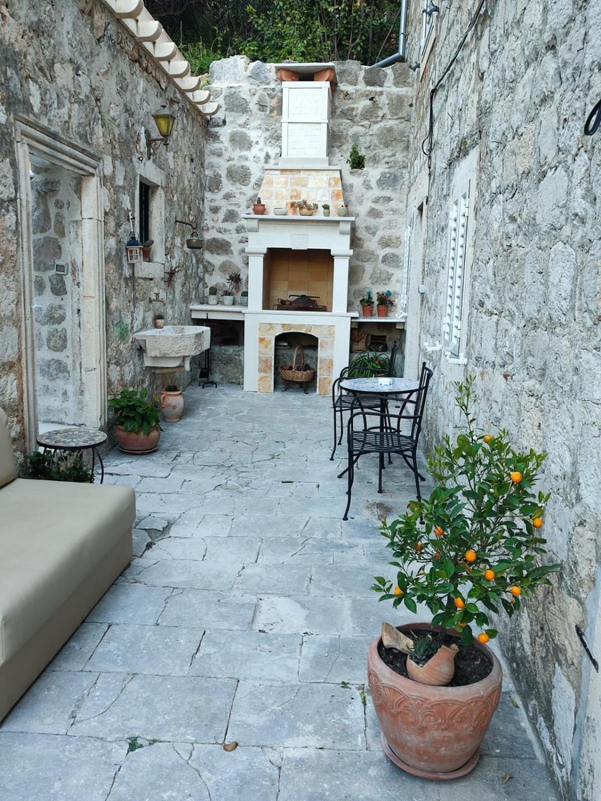 شقة Peaceful House In دوبروفينك المظهر الخارجي الصورة